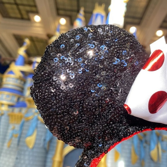 Sequined Polka Dot Minnie Mouse Ear Headband - Picture 3 of 9